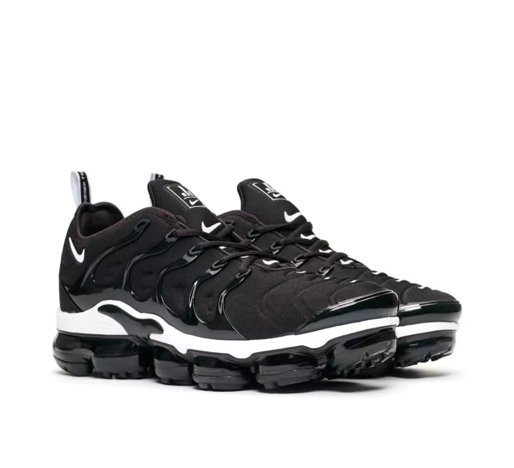 VaporMax Plus 'Overbranding Black'