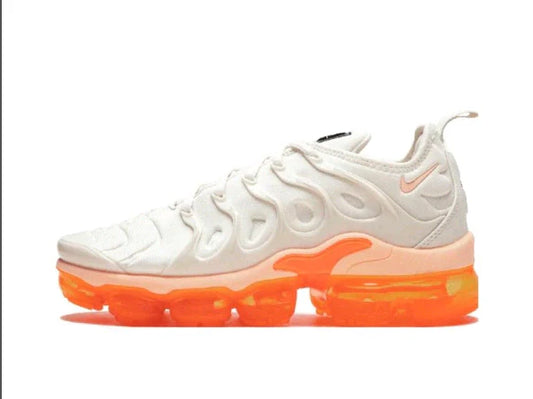 VaporMax Plus 'Creme'
