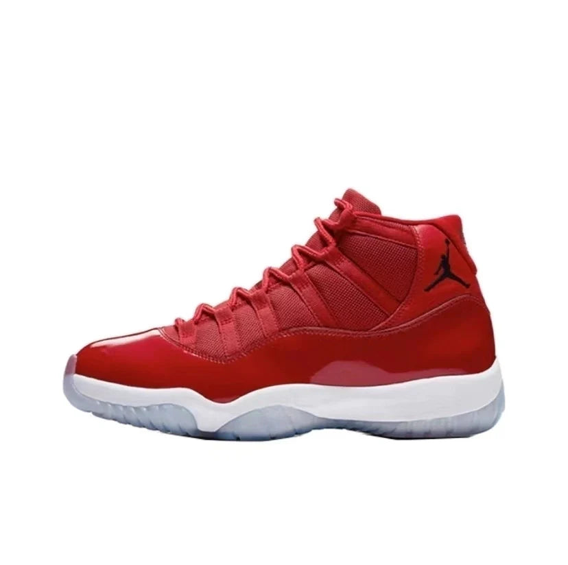Air Jordan 11 'Chicago'