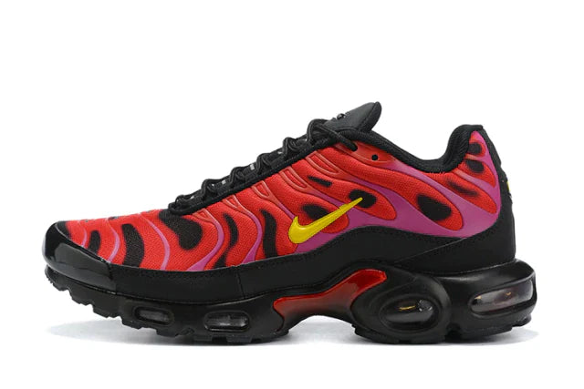 Air Max Plus TN 1 x Supreme “University Red"