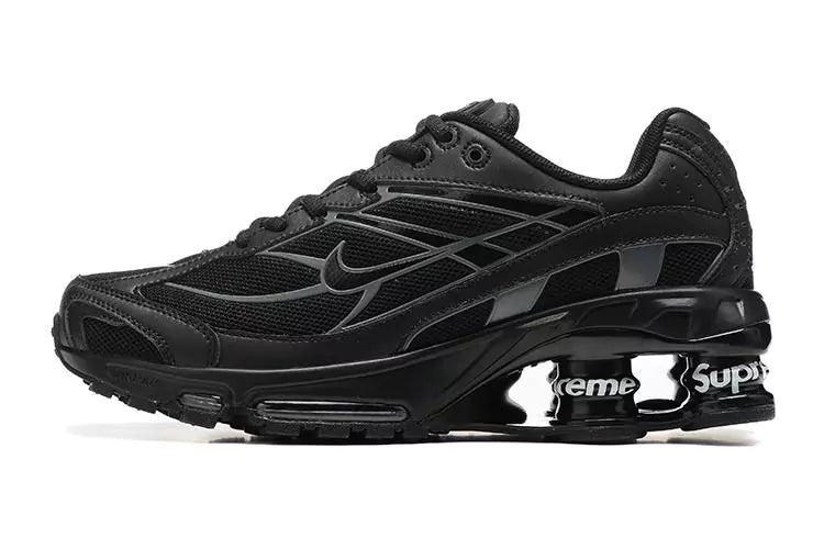 Nike Shox R2 x Supreme "Black"