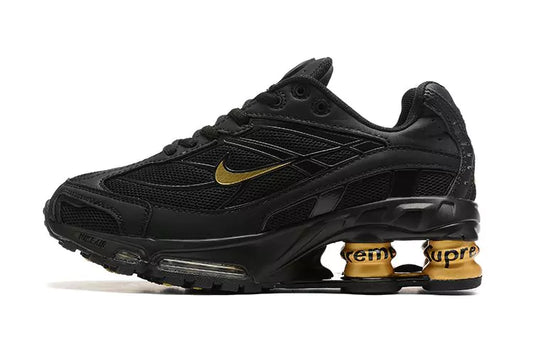 Nike Shox R2 x Supreme "Black gold"