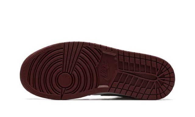 Jordan 1 Low Bordeaux