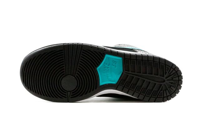 Nike SB Dunk Low Atmos Elephant